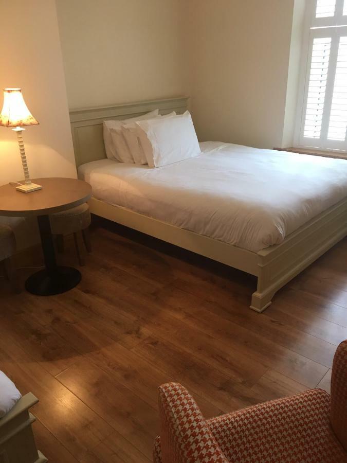 دبلن Aine Rose Guest Accommodation الغرفة الصورة